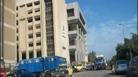 قرار عاجل من النيابة بإخلاء سبيل رجل الأعمال المتهم بحيازة تماثيل مقلدة بالغربية
