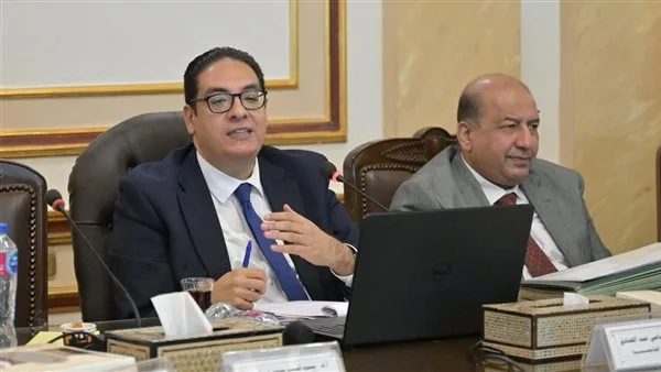 قرارات حديثة لمجلس جامعة القاهرة خلال اجتماعه الشهري برئاسة “عبدالصادق” قرارات حديثة لمجلس جامعة القاهرة خلال اجتماعه الشهري برئاسة “عبدالصادق”