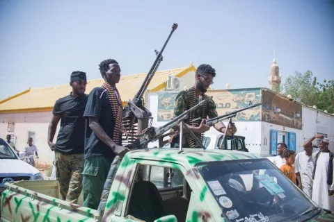 قصف جوي للجيش السوداني يستهدف مخازن ومعدات عسكرية للدعم السريع في دارفور