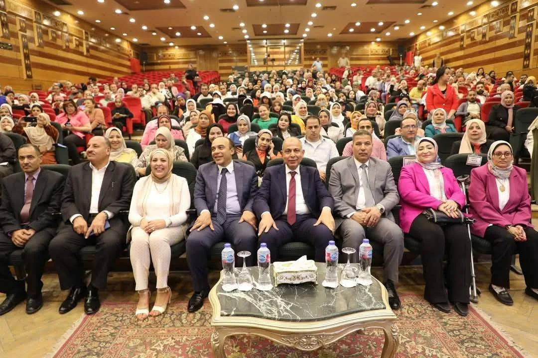 «قصور الثقافة» تقيم مؤتمر "تمكين وتنمية ذوي الاحتياجات الخاصة" بالمنيا