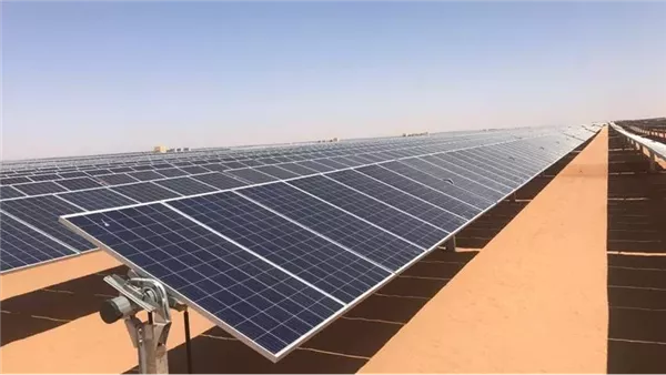 قطاع الأعمال: تطوير محطة طاقة شمسية باستثمارات دولية بقيمة 650 مليون دولار