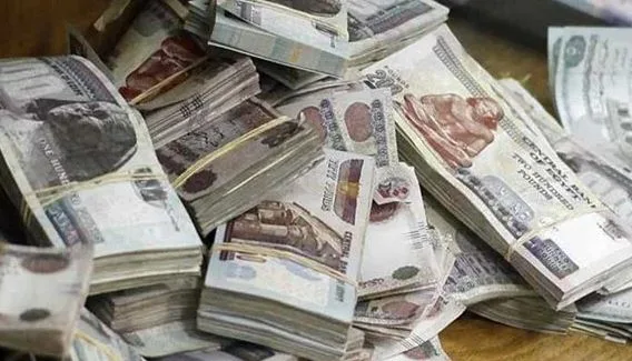 التحقيق مع ثلاثة أفراد متورطين في محاولة غسل 60 مليون جنيه من أرباح تجارة المخدرات التحقيق مع ثلاثة أفراد متورطين في محاولة غسل 60 مليون جنيه من أرباح تجارة المخدرات