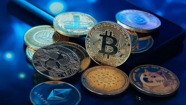 قفزة غير مسبوقة.. قيمة العملات المشفرة تتخطى 3.6 تريليون دولار قفزة غير مسبوقة.. قيمة العملات المشفرة تتخطى 3.6 تريليون دولار