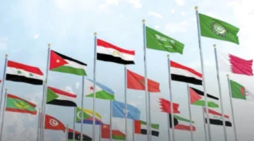 قمة بغداد: الدول العربية تتجمع حول «مائدة النقاش»