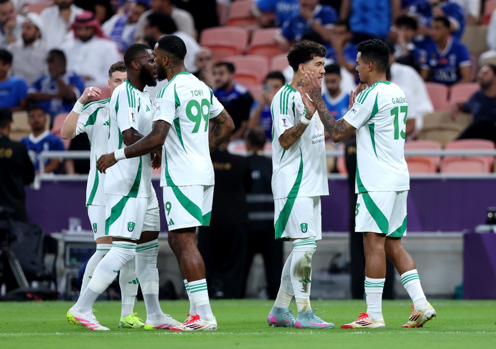 قمة كروية تجمع الأهلي السعودي وكاوازاكي الياباني في نهائي دوري أبطال آسيا بجدة
