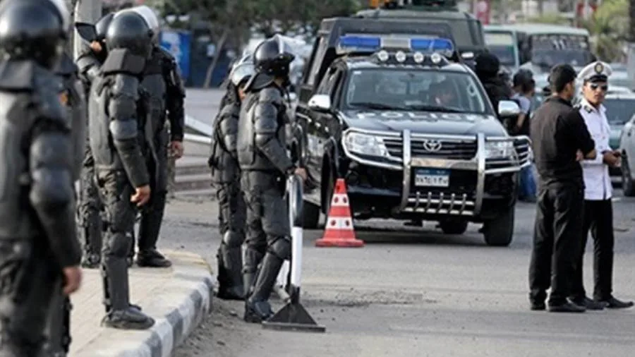 قوات الأمن تضبط 52 قضية متنوعة خلال 24 ساعة قوات الأمن تضبط 52 قضية متنوعة خلال 24 ساعة
