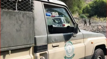 «قوات المجاهدين» في جازان تلقي القبض على مروج للمواد المخدرة.