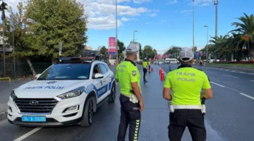 قوانين مرور مشددة في تركيا: غرامات تصل إلى 280 ألف ليرة وسحب دائم لرخص القيادة