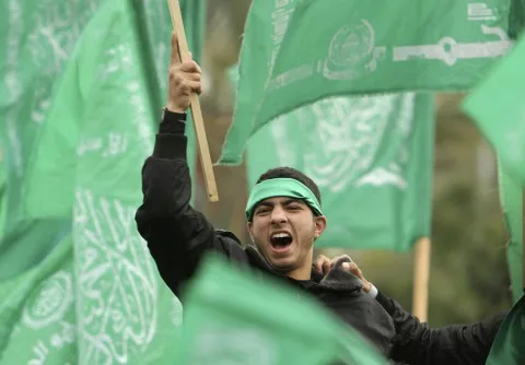 قيادي بحركة “حماس”: لا معنى لأي مقترحات أو مفاوضات لوقف إطلاق النار في ظل “حرب التجويع” التي تشنها إسرائيل على قطاع غزة
