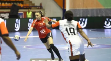 كأس الأبطال الأفريقية لكرة اليد: الأهلي يتغلب على أول أغسطس ويتأهل للدور ربع النهائي