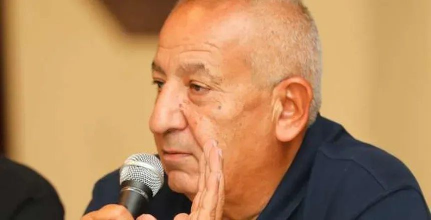 كامل أبو علي يعلن تخليه عن منصب رئيس نادي المصري البورسعيدي كامل أبو علي يعلن تخليه عن منصب رئيس نادي المصري البورسعيدي