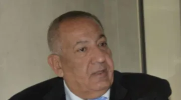 كامل أبو علي يقرر العودة عن استقالته من رئاسة النادي المصري