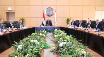 كامل الوزير: توفير 7.4 مليون جنيه من خلال تصنيع قطع الغيار محليًا