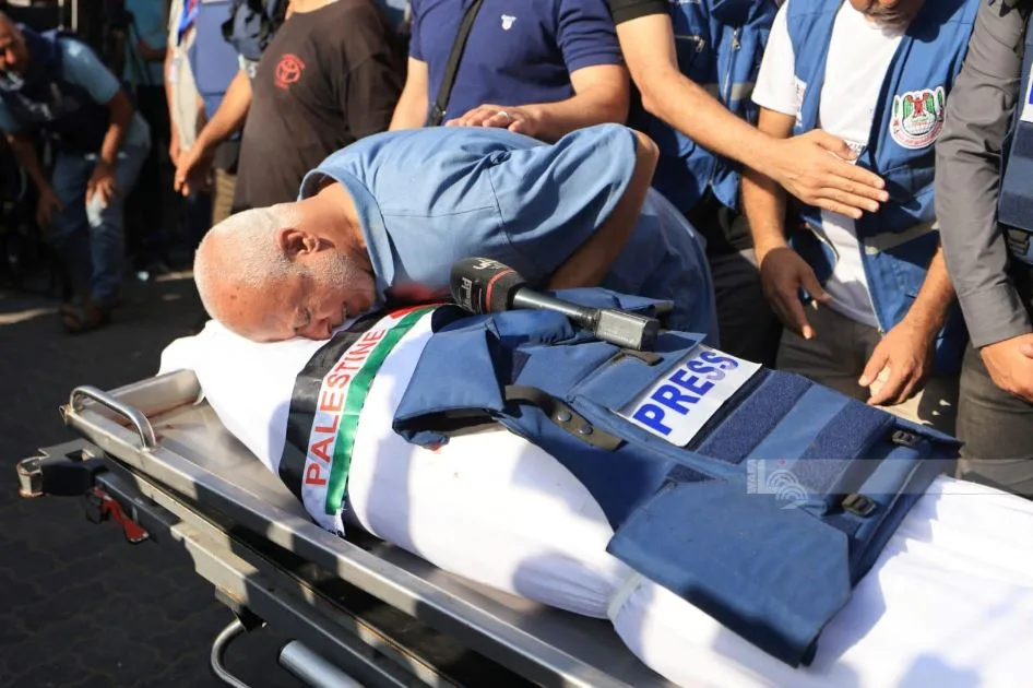 الاحتلال الإسرائيلي يستهدف أربعة إعلاميين وعائلاتهم في غزة الاحتلال الإسرائيلي يستهدف أربعة إعلاميين وعائلاتهم في غزة