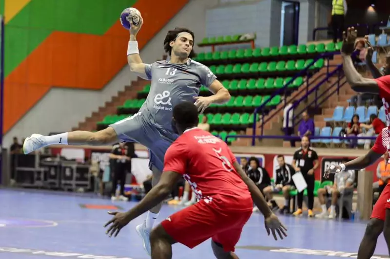 كرة اليد: الأهلي يتجاوز إلى ربع نهائي كأس الكؤوس الأفريقية كرة اليد: الأهلي يتجاوز إلى ربع نهائي كأس الكؤوس الأفريقية