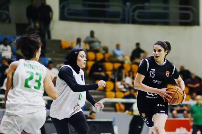 كرة سلة: فريق سيدات الأهلي يفوز بلقب الدوري المصري على حساب سبورتنج كرة سلة: فريق سيدات الأهلي يفوز بلقب الدوري المصري على حساب سبورتنج