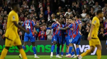 كريستال بالاس يحقق فوزاً كبيراً على وولفرهامبتون بأربعة أهداف في الدوري الإنجليزي