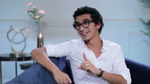 كريم الشناوي يوضح تفاصيل “لام شمسية”: ليس الأكثر شهرة بين المشاهدات كريم الشناوي يوضح تفاصيل “لام شمسية”: ليس الأكثر شهرة بين المشاهدات