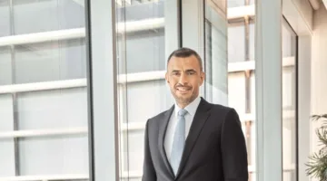كريم عوض يدرج في قائمة أهم 30 قائدًا ماليًا في منطقة الشرق الأوسط لعام 2025