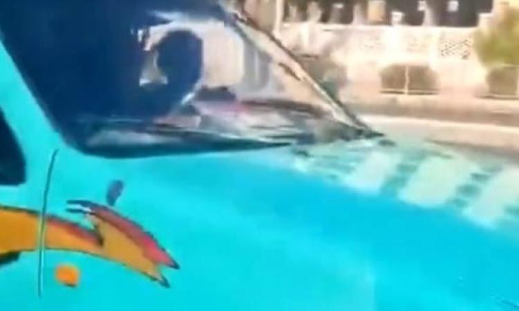 كشف ملابسات مقطع فيديو يظهر طفلا يقود سيارة ربع نقل برعونة بالقاهرة