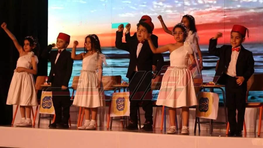 كفر الشيخ تحتفل بتخرج الدفعة الرابعة من المدرسة الرسمية الدولية كفر الشيخ تحتفل بتخرج الدفعة الرابعة من المدرسة الرسمية الدولية