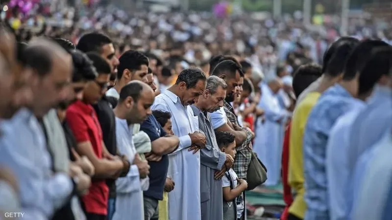 كم عدد أيام عطلة عيد الأضحى 2025؟.. تبدأ من يوم وقفة عرفات كم عدد أيام عطلة عيد الأضحى 2025؟.. تبدأ من يوم وقفة عرفات
