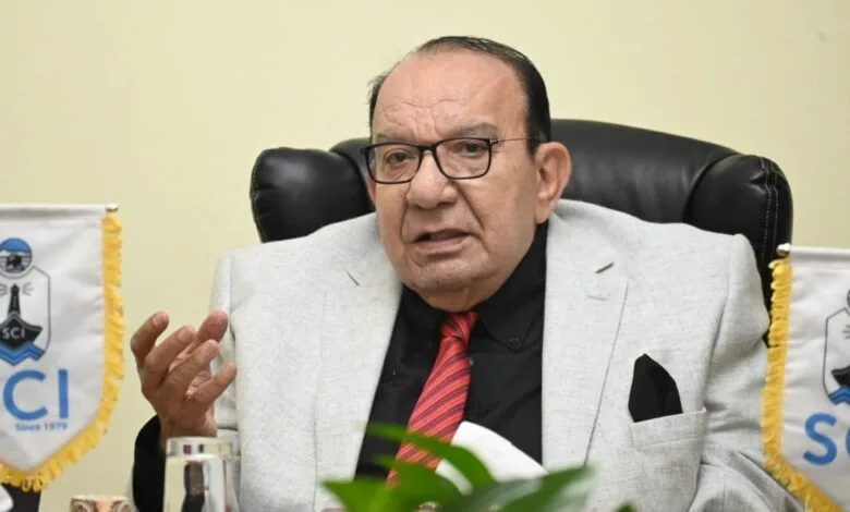 كنا خمسة فقط.. المشرف العام على نادي المقاولون العرب يكشف عن مفاجأة مدهشة بعد هبوط الفريق كنا خمسة فقط.. المشرف العام على نادي المقاولون العرب يكشف عن مفاجأة مدهشة بعد هبوط الفريق