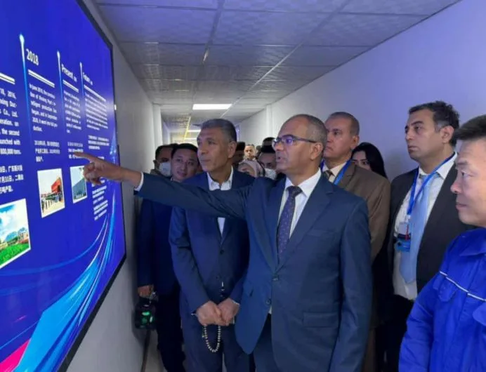 نائب وزير الإسكان يزور مصنع شين شينج الصيني لإنتاج أنابيب الدكتايل نائب وزير الإسكان يزور مصنع شين شينج الصيني لإنتاج أنابيب الدكتايل