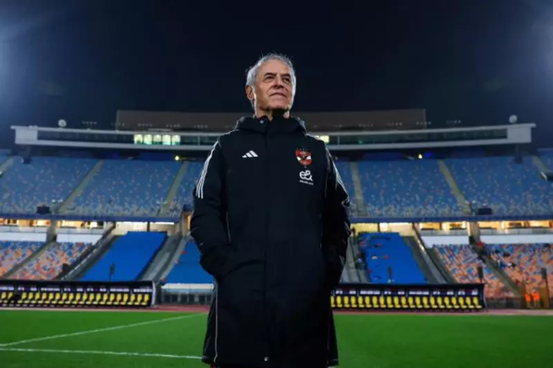 كولر يبارك للنادي الأهلي على الفوز بلقب الدوري المصري كولر يبارك للنادي الأهلي على الفوز بلقب الدوري المصري
