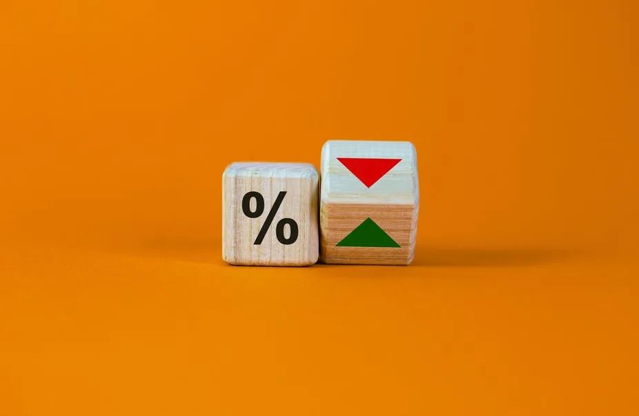 كيف ستتفاعل أسهم البنوك مع خفض الفائدة خلال 2025؟ كيف ستتفاعل أسهم البنوك مع خفض الفائدة خلال 2025؟