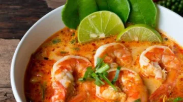 كيفية إعداد شوربة المأكولات البحرية في المنزل