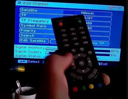 كيفية تحديث ترددات قنوات الأفلام على النايل سات.. تعرف على التردد الشبكي