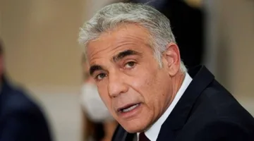 لابيد: يجب التحرك العاجل لإعادة جميع المحتجزين وعدم الانتظار 42 عامًا