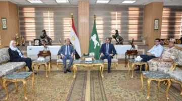 لتعظيم الاستفادة ونقل الخبرات.. محافظ الشرقية يستقبل سفير كازاخستان