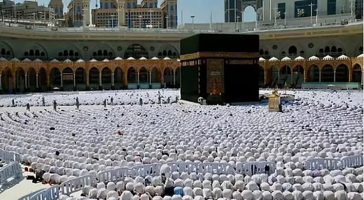 لتلبية احتياجات المرضى من زوار البيت الحرام.. تجمع القصيم الطبي يطلق حملة “فحص القدم لمرضى السكري” لتلبية احتياجات المرضى من زوار البيت الحرام.. تجمع القصيم الطبي يطلق حملة “فحص القدم لمرضى السكري”