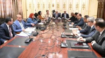 لجنة العمل في مجلس النواب توافق على مشروع قانون الحكومة لتحديد نسبة العلاوة الدورية للموظفين الخاضعين لقانون الخدمة المدنية ومنح علاوة استثنائية لغير الخاضعين.
