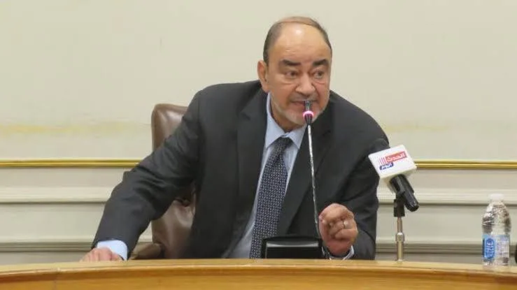 لجنة المستلزمات الطبية تستعرض قضايا القطاع مع هيئتي الشراء الموحد والدواء يوم الاثنين القادم لجنة المستلزمات الطبية تستعرض قضايا القطاع مع هيئتي الشراء الموحد والدواء يوم الاثنين القادم