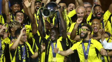 لحظة فراق في «الإنماء».. مشعبي يتحدث لجماهير الاتحاد قبل مواجهة القادسية