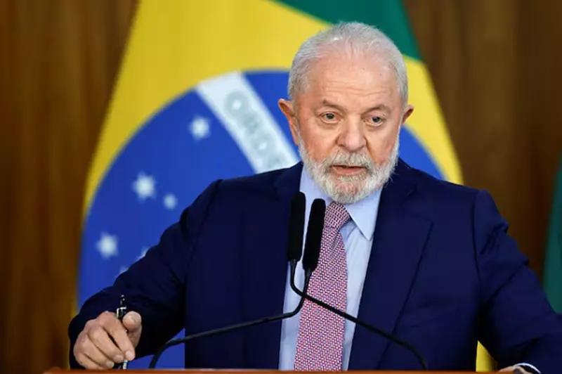 “لدينا مدربين مؤهلين”.. الرئيس البرازيلي يتحدث عن تعيين أنشيلوتي “لدينا مدربين مؤهلين”.. الرئيس البرازيلي يتحدث عن تعيين أنشيلوتي