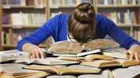 لطلاب الثانوية العامة 2025.. متخصص يشرح كيفية التغلب على الكسل أثناء الدراسة