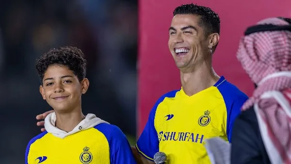 للمرة الأولى.. استدعاء نجل رونالدو لمنتخب البرتغال تحت 15 عاما