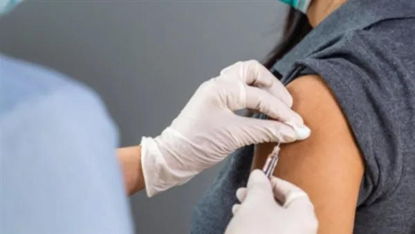 لمدة تصل لـ8 سنوات.. دراسة: لقاح يسهم في تقليل خطر النوبات القلبية والسكتات الدماغية
