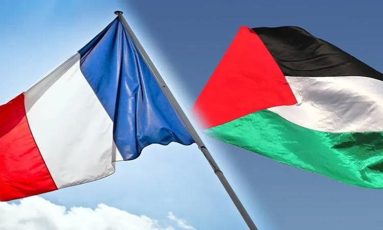 “لوموند”: الإقرار بدولة فلسطين أصبح ضرورة ملحة بالنسبة لفرنسا “لوموند”: الإقرار بدولة فلسطين أصبح ضرورة ملحة بالنسبة لفرنسا