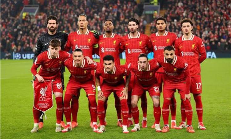 ليفربول ضيفا على تشيلسي فى مباراة احتفالية بعد التتويج بلقب الدوري ليفربول ضيفا على تشيلسي فى مباراة احتفالية بعد التتويج بلقب الدوري