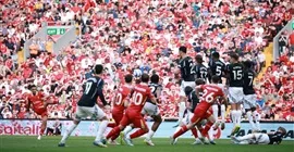 ليفربول يتعادل مع آرسنال في قمة الدوري الإنجليزي