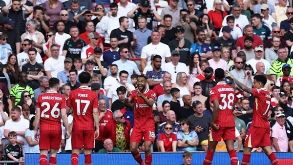 ليفربول يتعادل مع أرسنال في الدوري الإنجليزي ليفربول يتعادل مع أرسنال في الدوري الإنجليزي