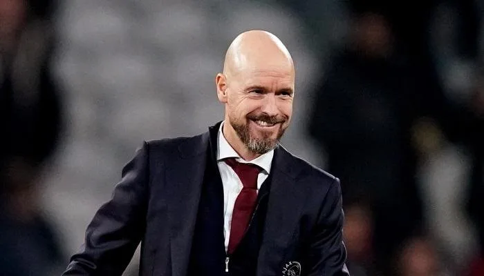 ليفركوزن يوقع عقدًا مع المدرب الهولندي إيريك تين هاج حتى عام 2027 ليفركوزن يوقع عقدًا مع المدرب الهولندي إيريك تين هاج حتى عام 2027