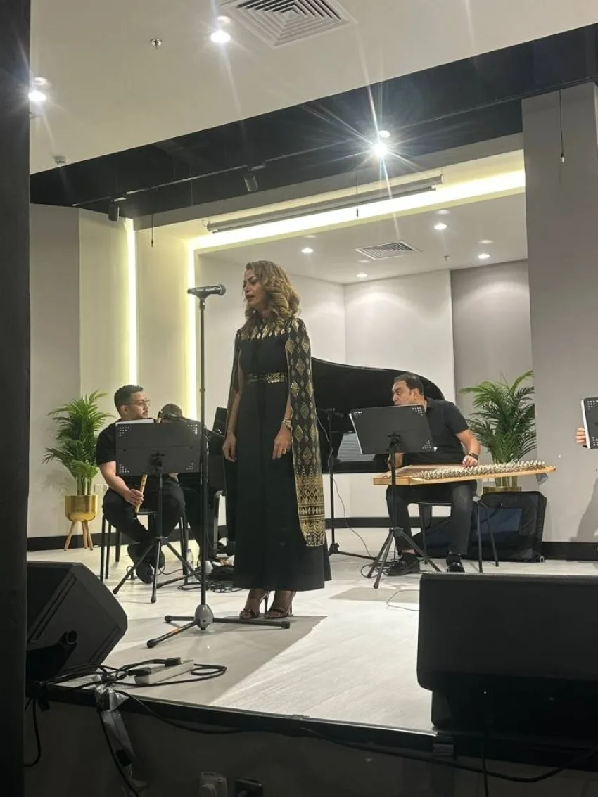 ليلة غنائية مصرية لأساتذة المركز السعودي للموسيقى بجدة
