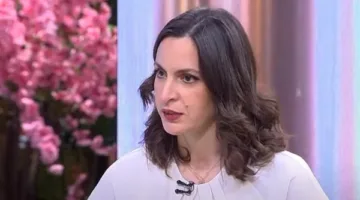 مؤسسة فرقة هواة الجامعة الأمريكية: تأثير والدي على شغفي بالرقص والفن والموسيقى