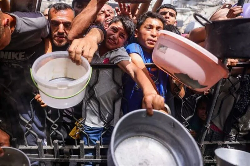 ما نوع المساعدات التي وصلت إلى غزة، وما هو مسارها؟ ما نوع المساعدات التي وصلت إلى غزة، وما هو مسارها؟